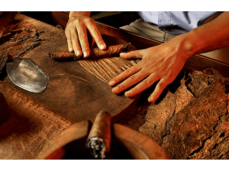 Cách làm xì gà Cuba